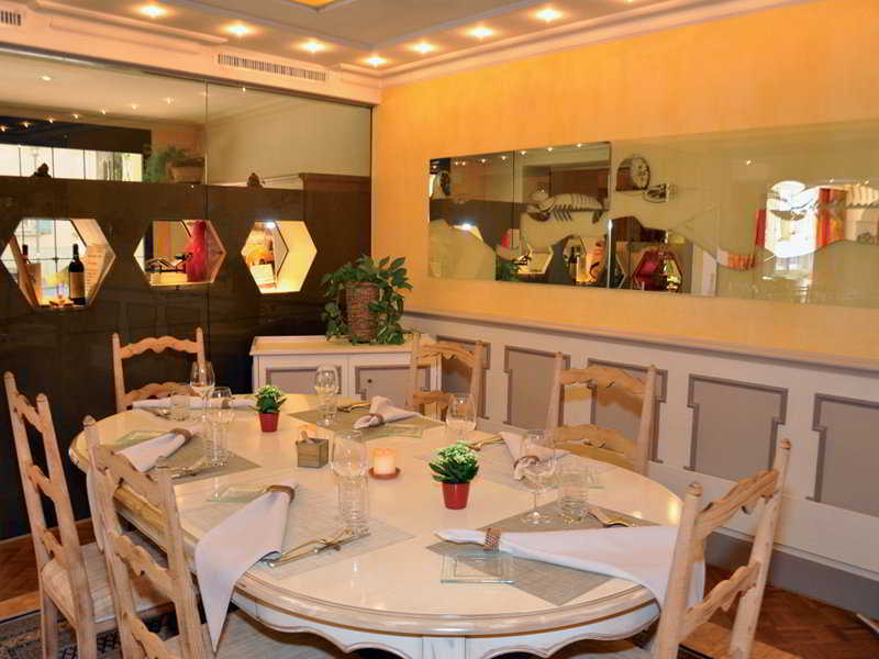 Hotel-Restaurant De La Tour Bagian luar foto